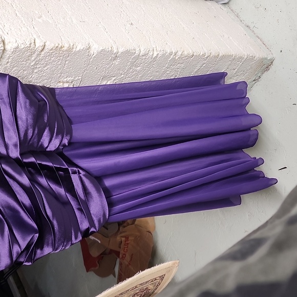 Eureka Fashion - 1909 Pleated Charmeuse Chiffon Mermaid Gown ... c1 - Picture 3 of 11